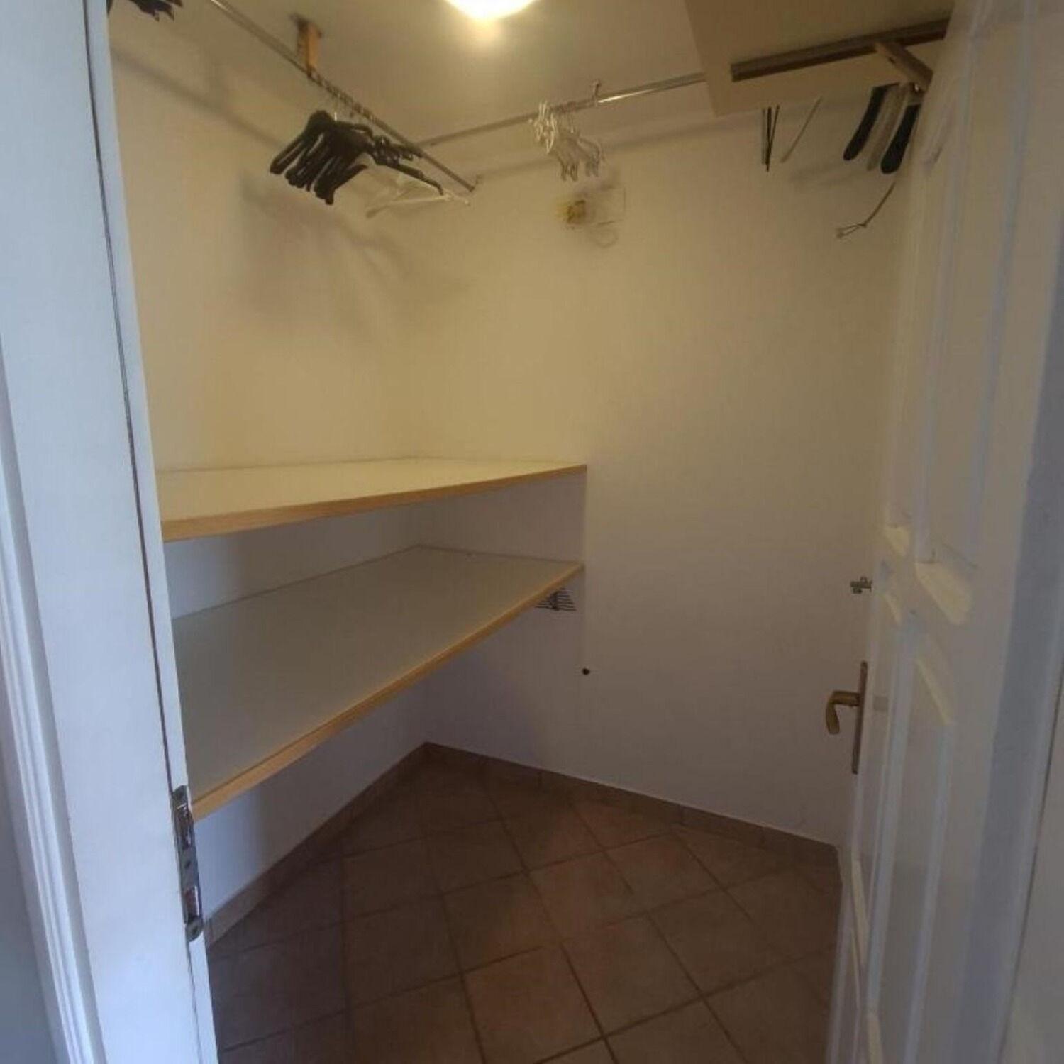 Apartments Berto - 500M To The Beach Rovinj Extérieur photo